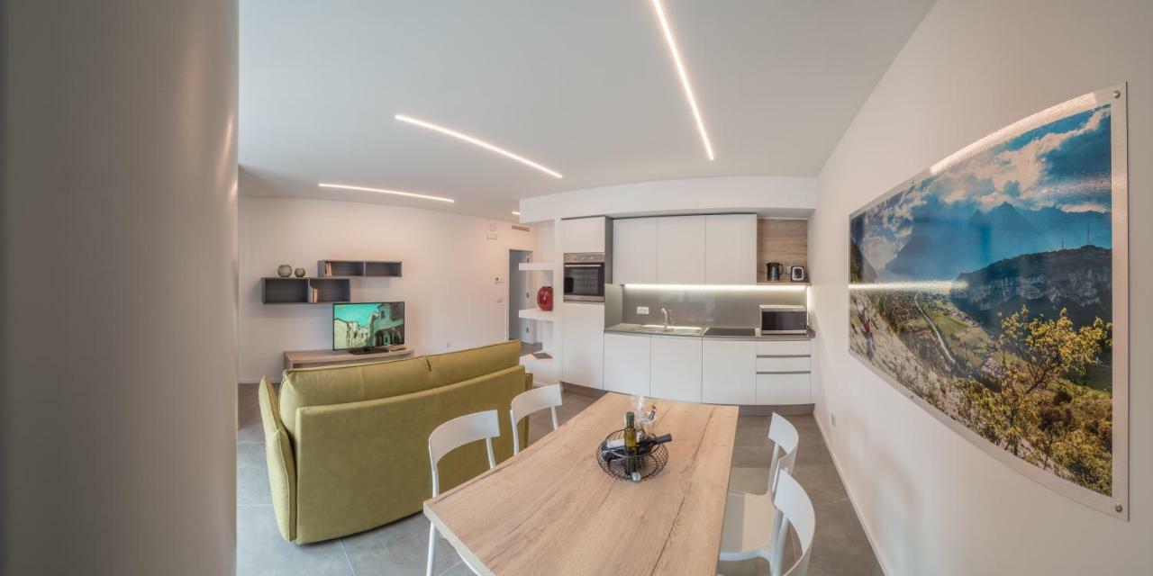 Maffei Apartments - Active Holidays 리바 델 이탈리아 베로나 외부 사진